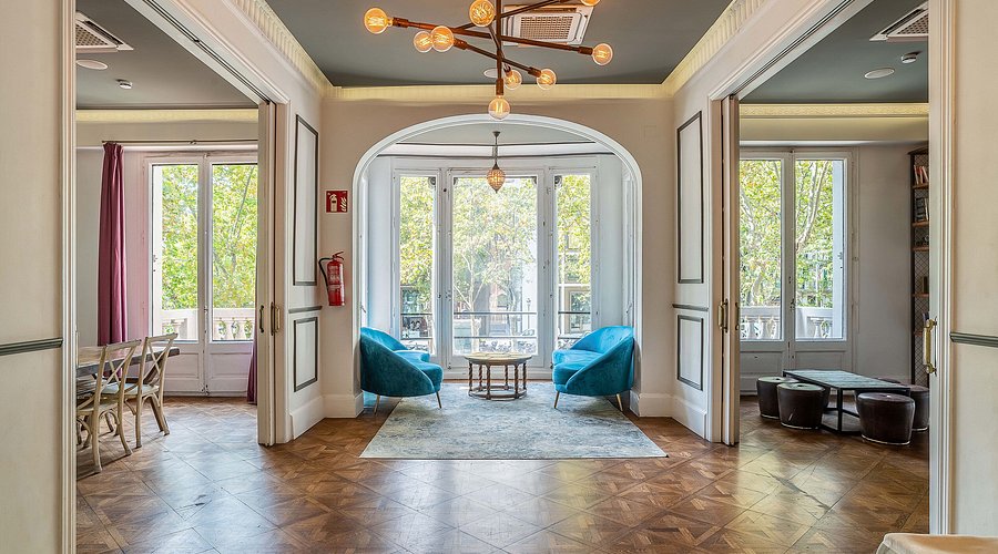 # Discover the Authentic Soul of Barcelona: A Gràc...