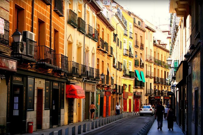 The Hat Madrid Hostel Exterior