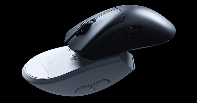 Benchmark graphs generated from MouseTester, visually comparing the DeathAdder V3 Pro's sensor performance against the Logitech G Pro X Superlight and Glorious Model O 2.