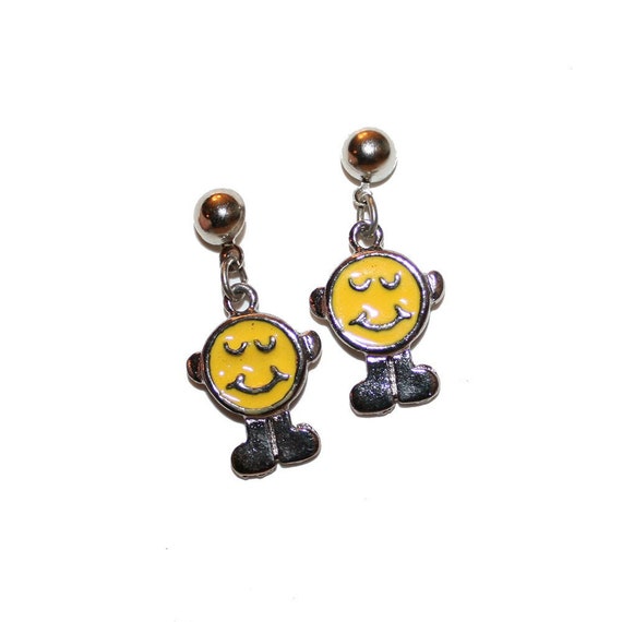 A futuristic cityscape with retro 90s elements, representing the blend of AI and nostalgia