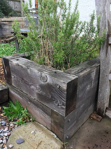 Assembled raised bed frame