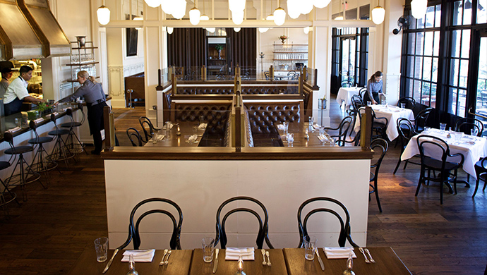 Table setting at Supper restaurant