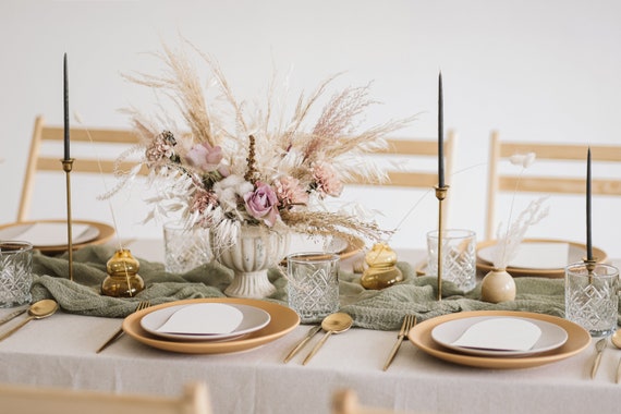Late Summer Harvest Supper: Styling Your Farmhou...
