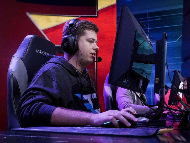 # Copenhagen Glitch: Could a Faulty 'W' Key Cost F...