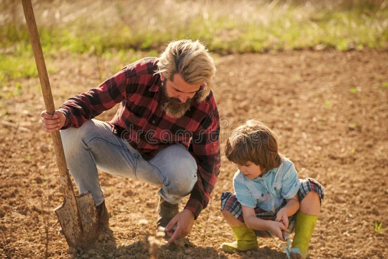 Cozy Up Your Farmhouse: 7 Simple DIY Projects f...