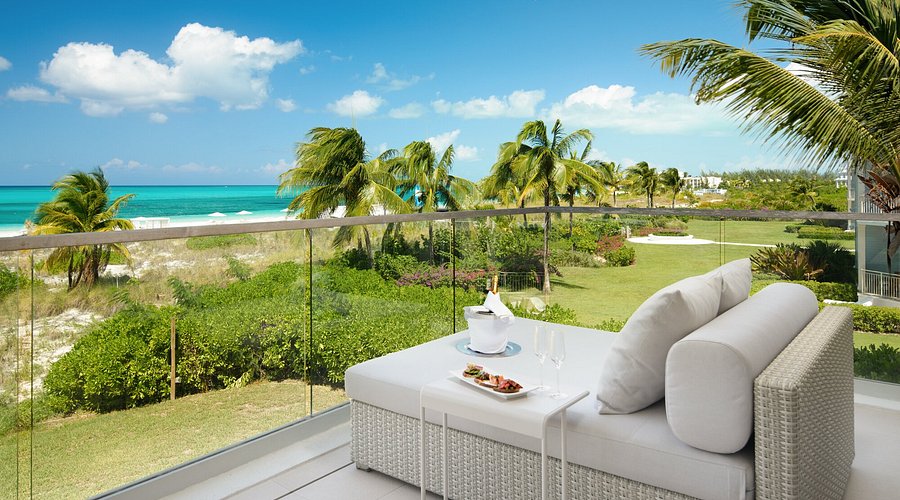 Oceanfront suite