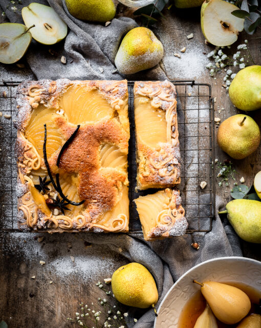 Spiced Pear & Cranberry Crumble: A Cozy Autumn...