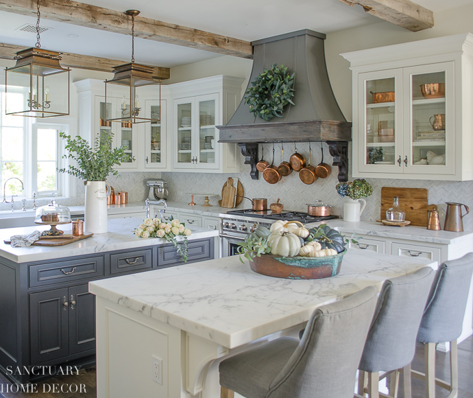 Cozy Up Your Kitchen: Autumn Farmhouse Styling f...