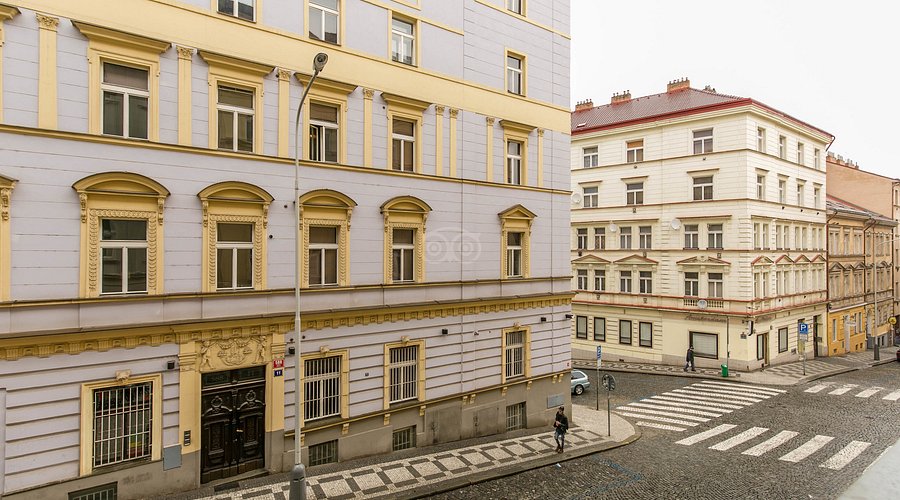 Dorm room at Casa Gracia hostel, Barcelona