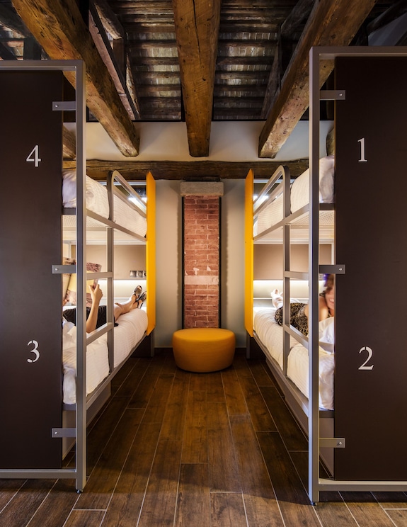 # Budget Venice Travel: Authentic Culture Without...