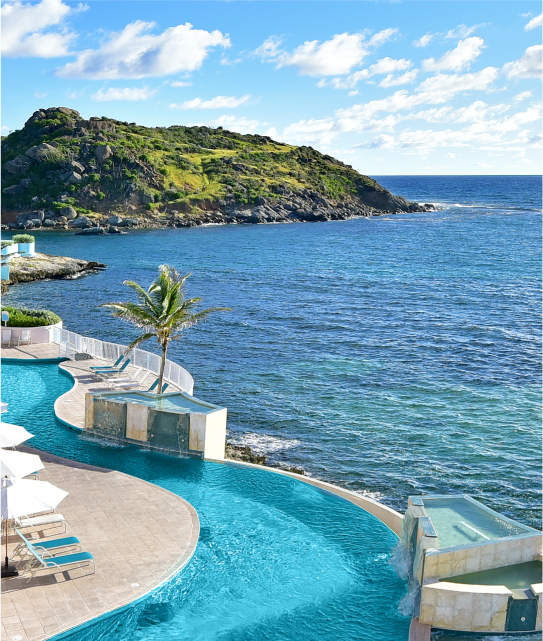 Relaxation area of The Obsidian Hotel's spa, with comfortable seating and soft lighting