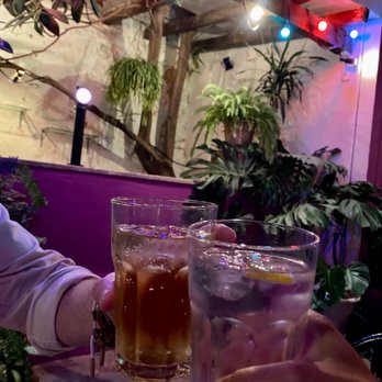 # Lisbon on a Shoestring: Authentic Adventures and...