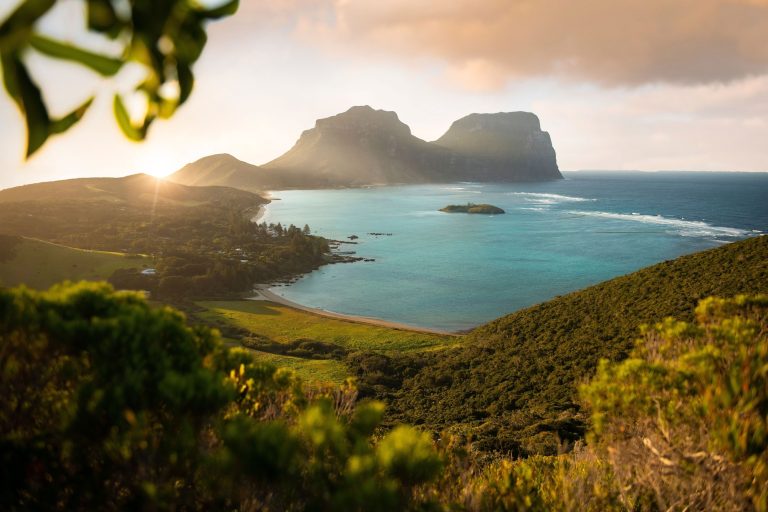 View from Kim's Lookout overlooking Mount Gower and Mount Lidgbird