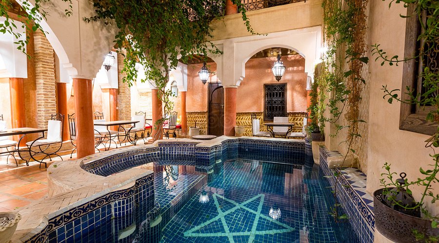 # Lost in the Labyrinth: A Solo Female Traveler's...