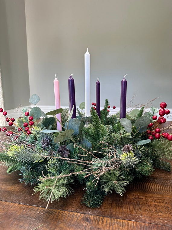 Cranberry Garlands, Pomander Balls and Cranberry...