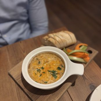 The Pulitzer's Bar, a dimly lit space with a wide selection of gins and genevers