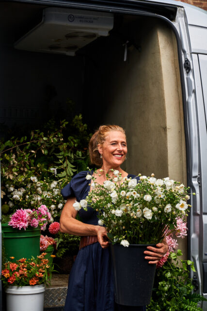 From Seed to Vase: Creating a Cutting Garden fo...