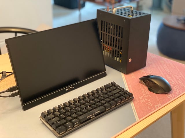 Cooler Master NR200P Case