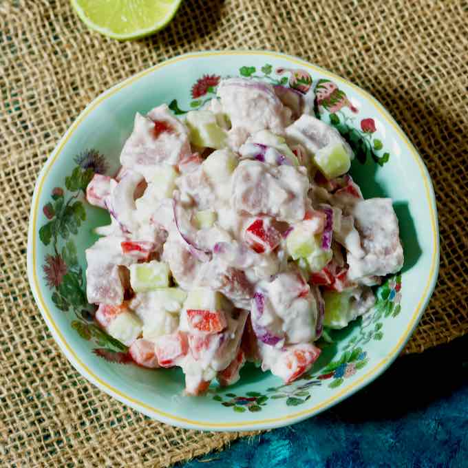 Couple enjoying Aitutaki Lagoon
