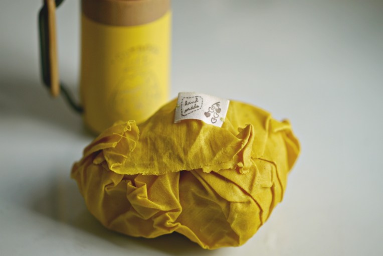 Wrap It Up: Ditch the Plastic with Homemade Bees...