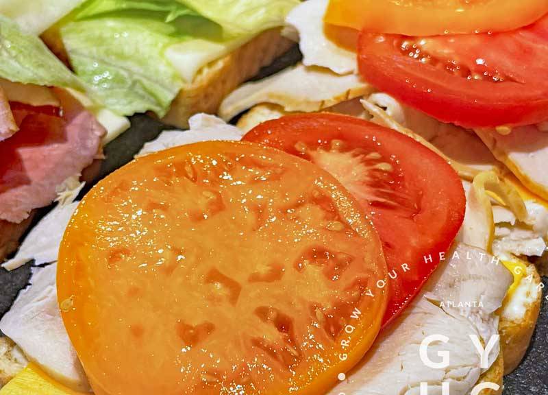 Image of heirloom tomato slices