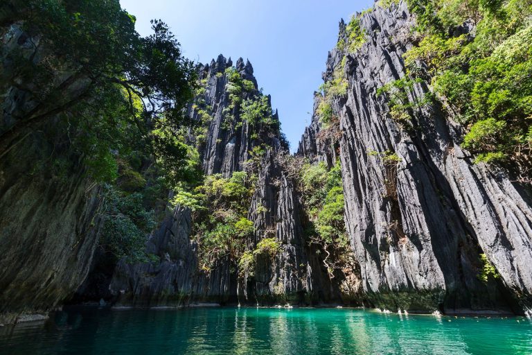 # Palawan: An Eco-Conscious Adventure Traveler's P...