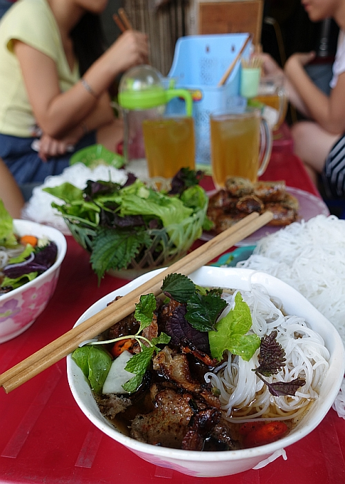 Hanoi Street Food Scene