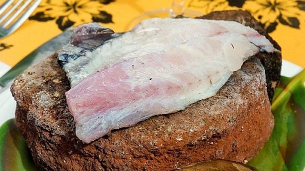 # Rapa Nui's Reefs: A Marine Biologist's Perspecti...