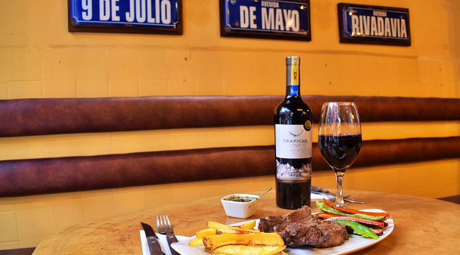 # A Roman's Rhapsody in Buenos Aires: Tango, *Parr...