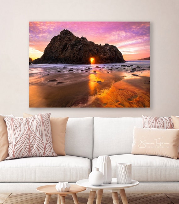 Keyhole Arch at Pfeiffer Beach during sunset