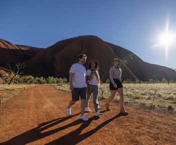 Bush Tucker Tour with Anangu Elder