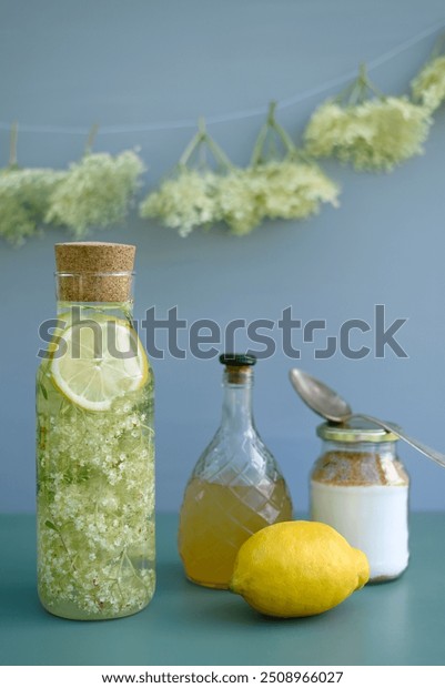Elderflower juice with lemon