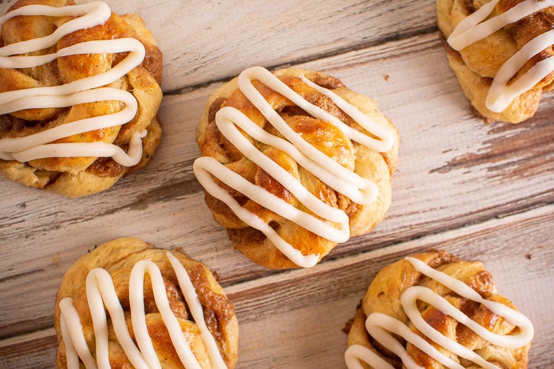 Black Cardamom Cinnamon Buns