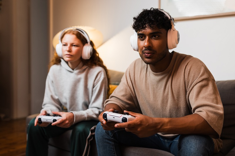 Noise strength indicator on SteelSeries Arctis Nova Pro Wireless