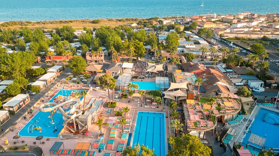 An aerial view of a campground.