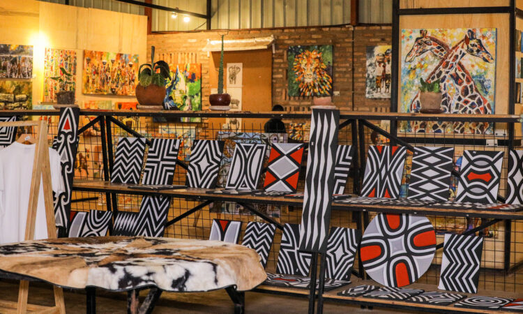 Imigongo art workshop