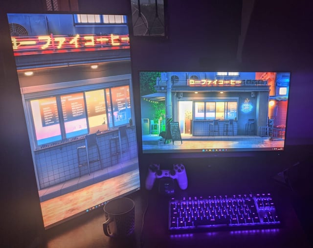 Image showing the cable management inside the Silent Base 802 case, demonstrating a clean and organized build.