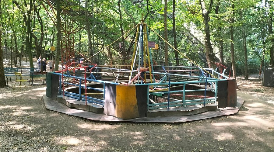 A screenshot of an automated Etsy Direct Message response, highlighting the personalized and helpful tone