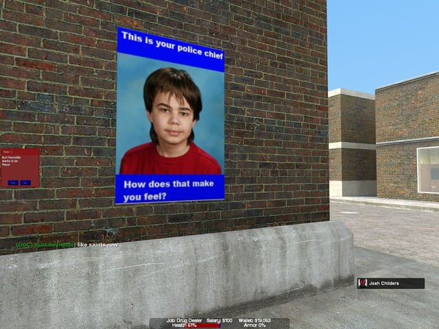 Two shady characters in a DarkRP alleyway.