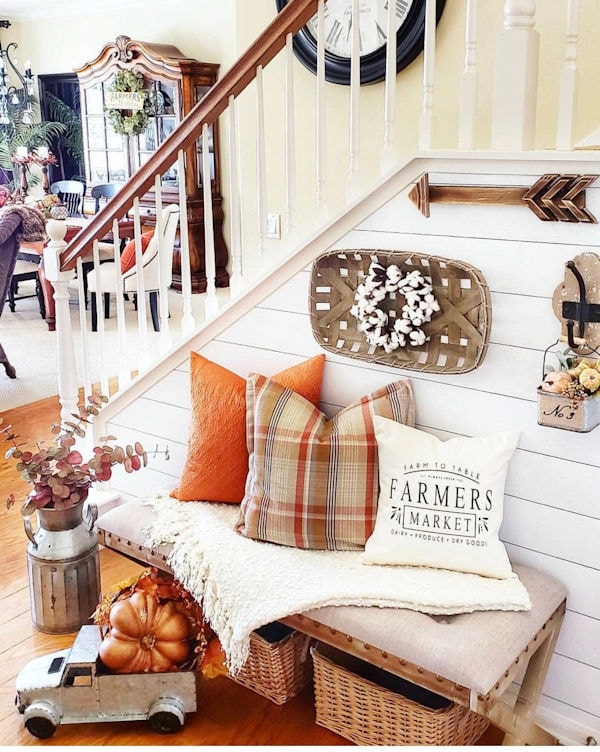 Embracing Autumn's Charm: Styling Your Home with...