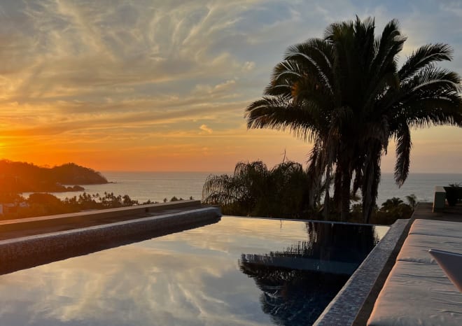 Hotel Esencia Rooftop Infinity Pool