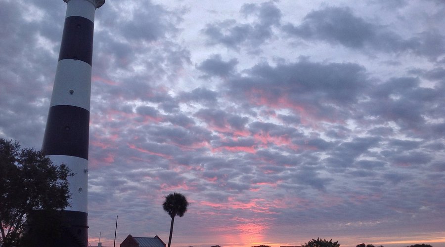 Abstract image of two people shaking hands