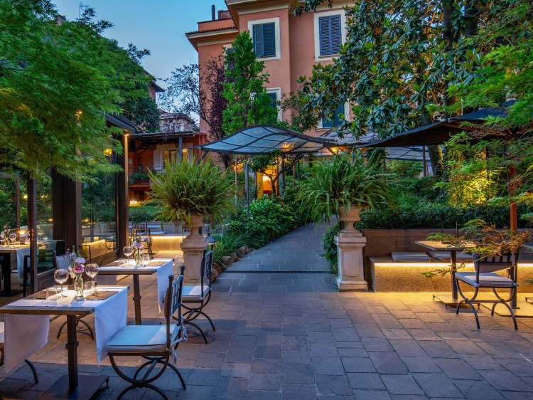 Delicate, handcrafted ceramics from Louise Roe grace the Sanders Kitchen, adding a touch of artistic flair to every meal.