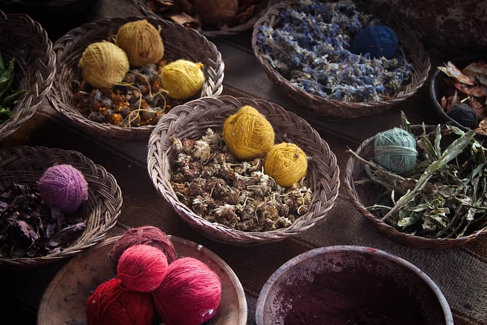 Naturally Dyed Days: A Foraged Yarn Advent Calenda...