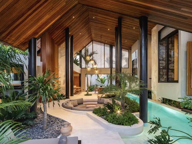 Bamboo treehouse exterior