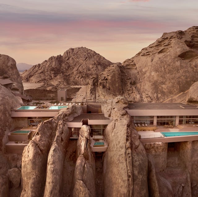 ## Escape the Silicon Valley Echo Chamber: Find Se...