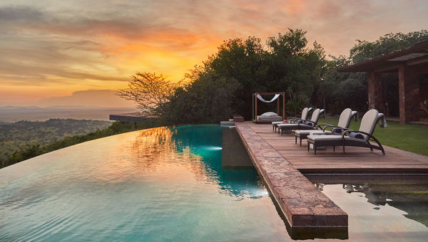 # Singita Sasakwa Lodge Review: A Serengeti Honeym...