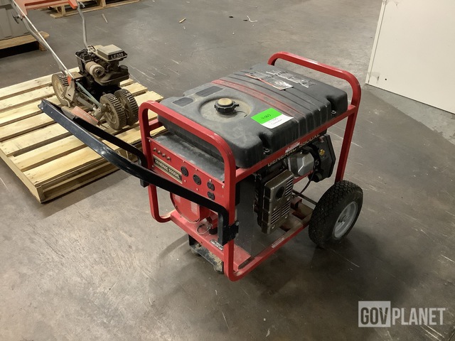 Before-and-after: Poorly organized vs. well-organized base