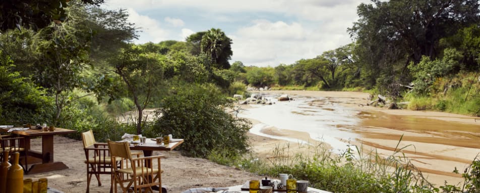 Luxurious tent at the Four Seasons Tented Camp