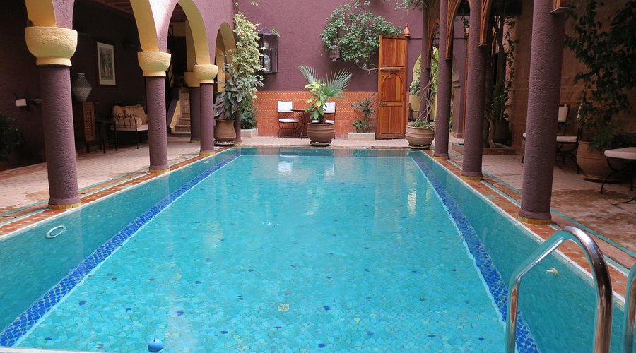 Couple enjoying a meal in Marrakech
